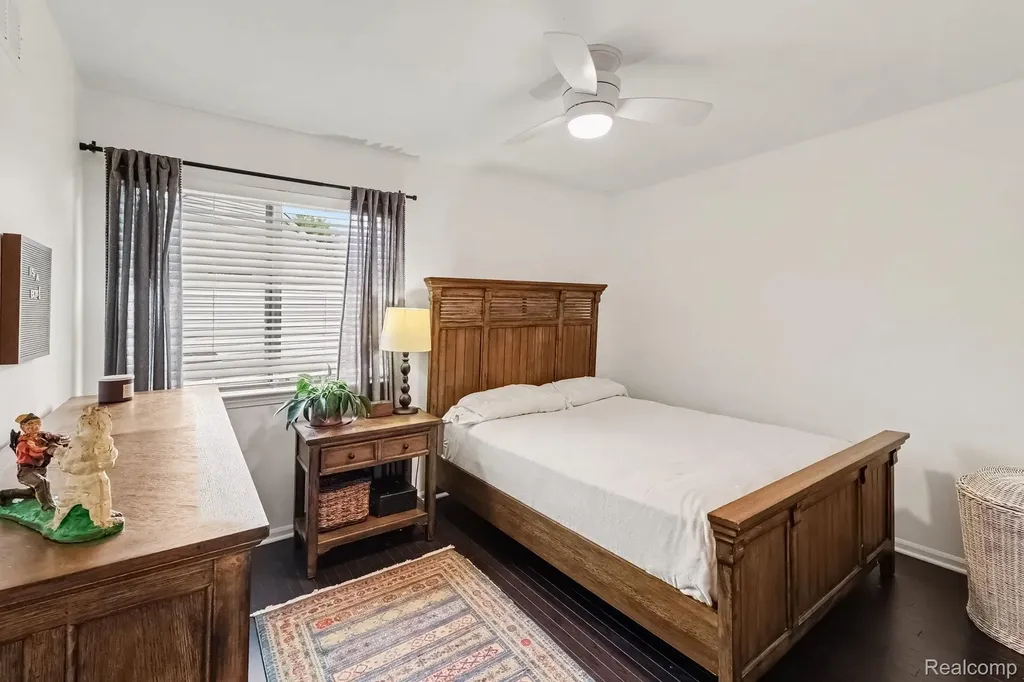 1105 Riverside Street Milford Village MI 48381