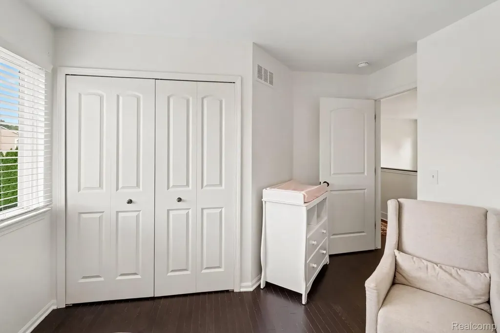 1105 Riverside Street Milford Village MI 48381