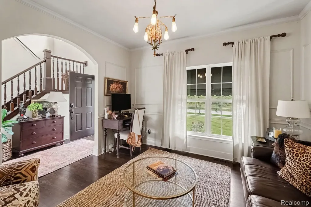 1105 Riverside Street Milford Village MI 48381