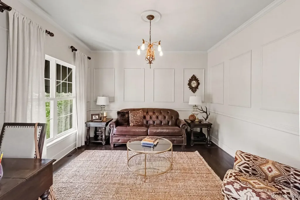1105 Riverside Street Milford Village MI 48381