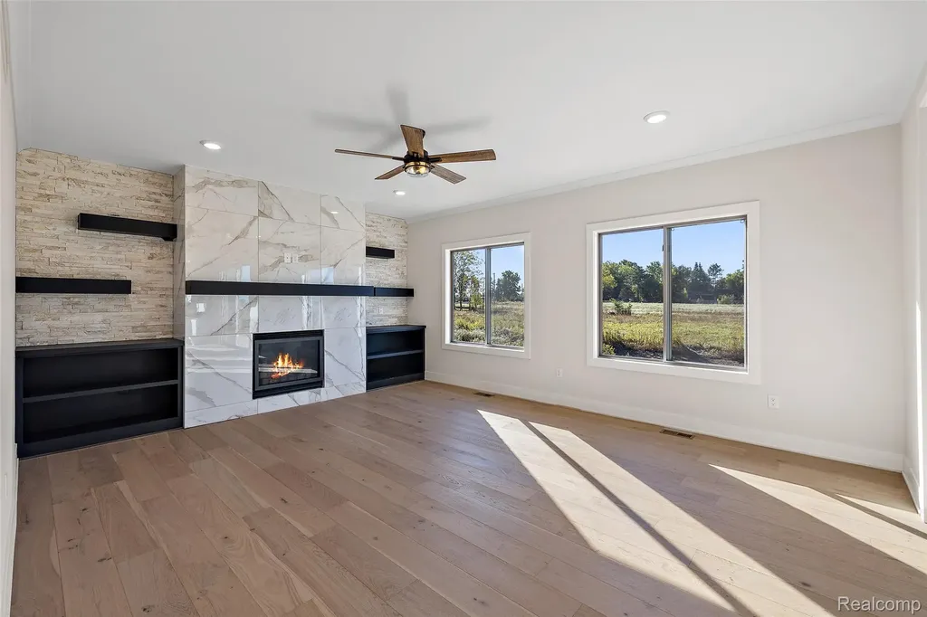 49928 Jean Drive Macomb Township MI 48044