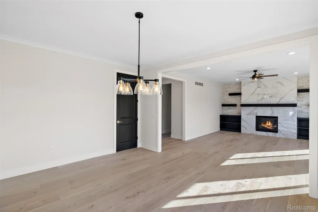 49928 Jean Drive Macomb Township MI 48044