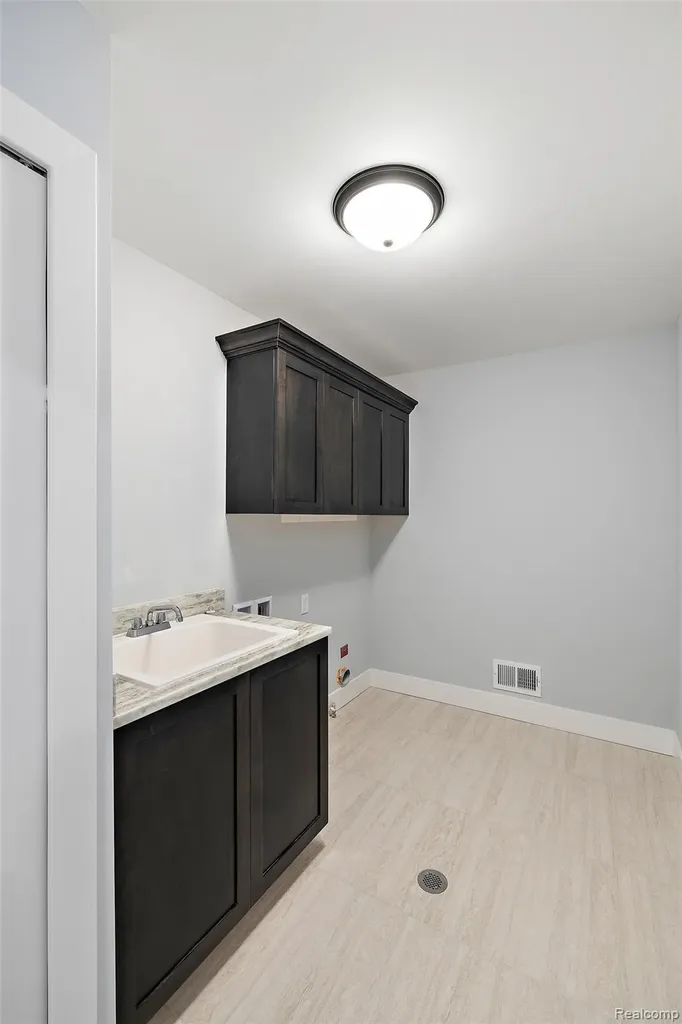 49928 Jean Drive Macomb Township MI 48044