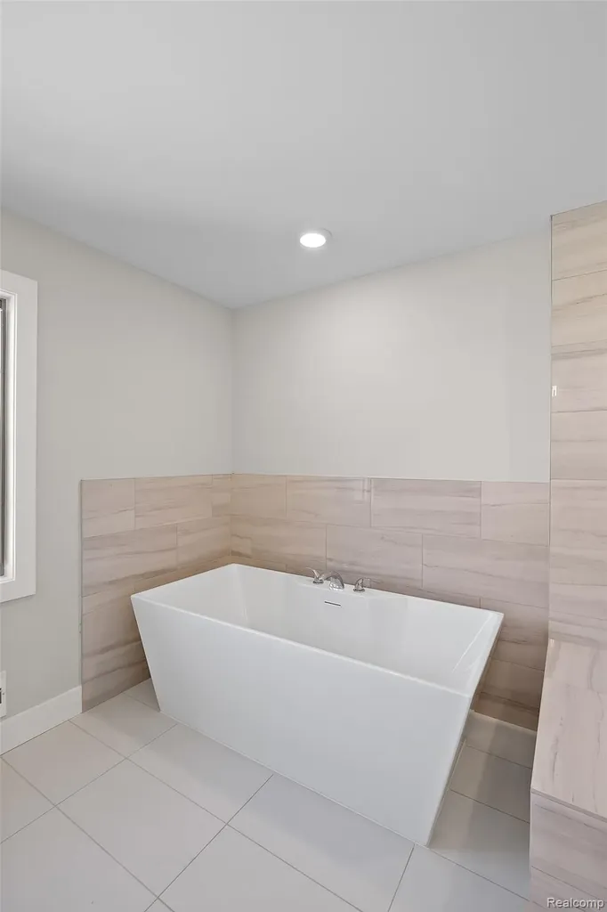 49928 Jean Drive Macomb Township MI 48044