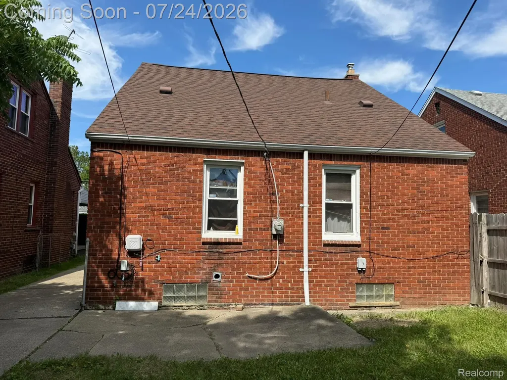 7296 Memorial Street Detroit City MI 48228