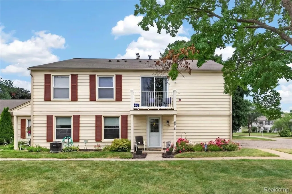 2818 Willow Court Orion Charter Township MI 48360