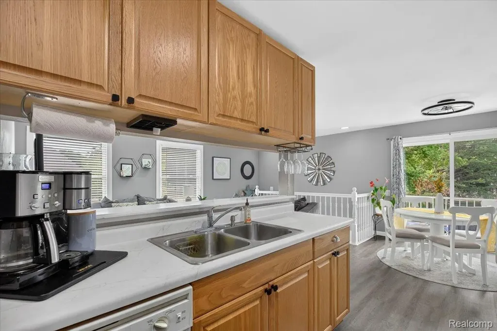2818 Willow Court Orion Charter Township MI 48360