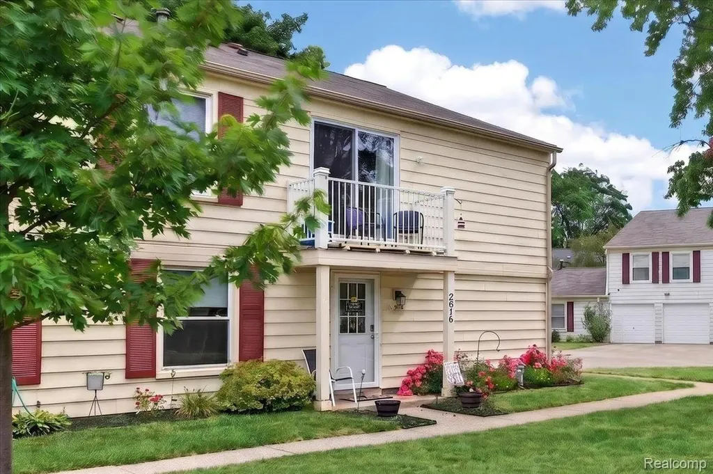 2818 Willow Court Orion Charter Township MI 48360