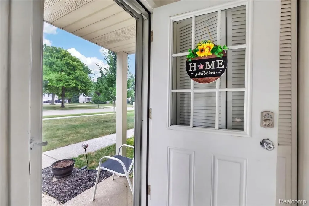 2818 Willow Court Orion Charter Township MI 48360