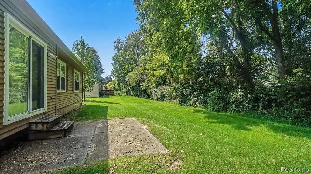 19405 Cardene Way Northville Township MI 48167