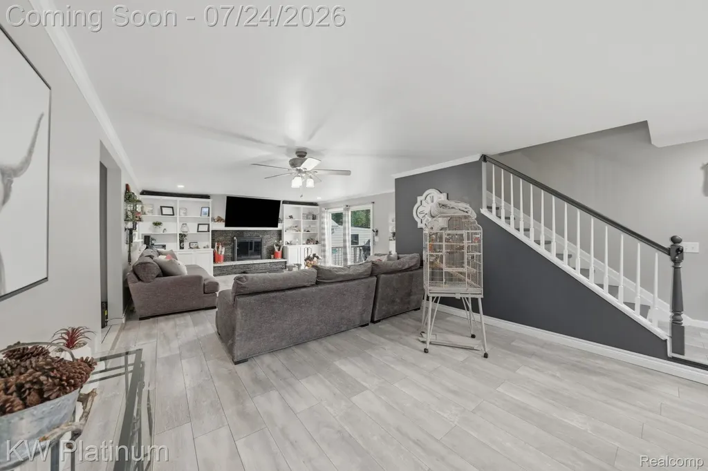47389 Sugarbush Road Chesterfield Township MI 48047