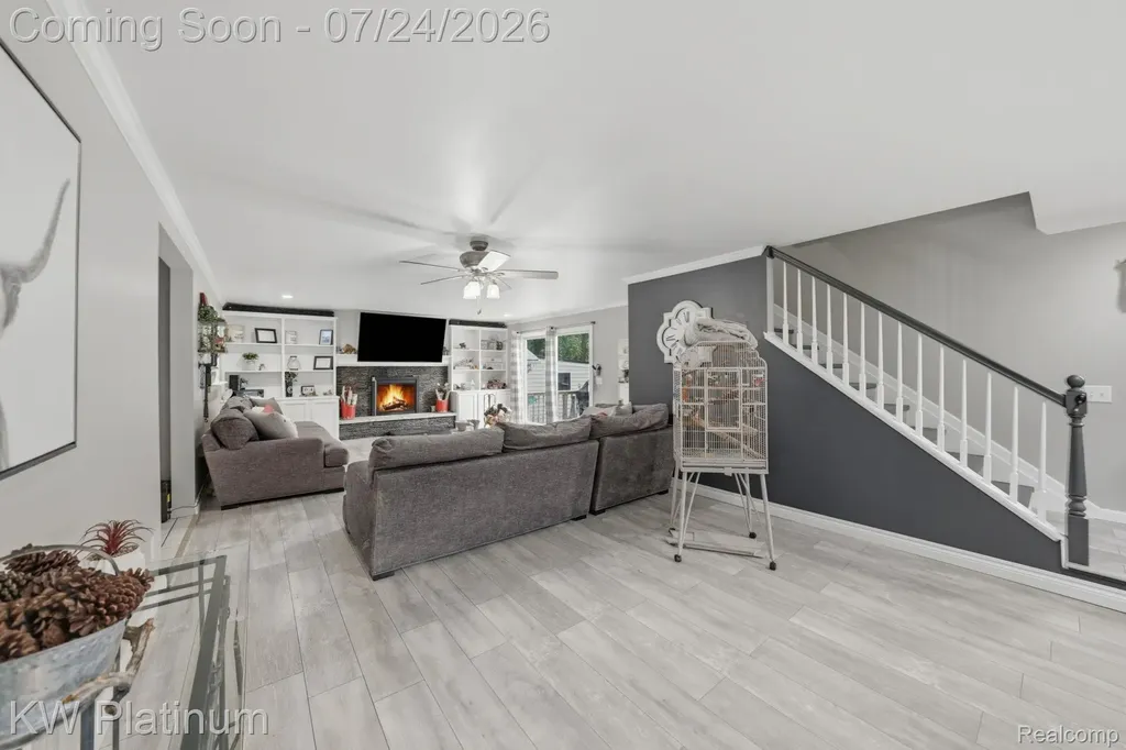 47389 Sugarbush Road Chesterfield Township MI 48047