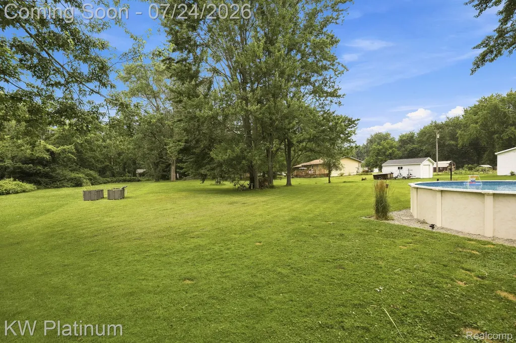 47389 Sugarbush Road Chesterfield Township MI 48047