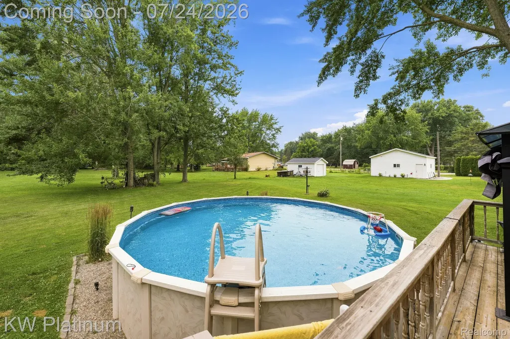 47389 Sugarbush Road Chesterfield Township MI 48047