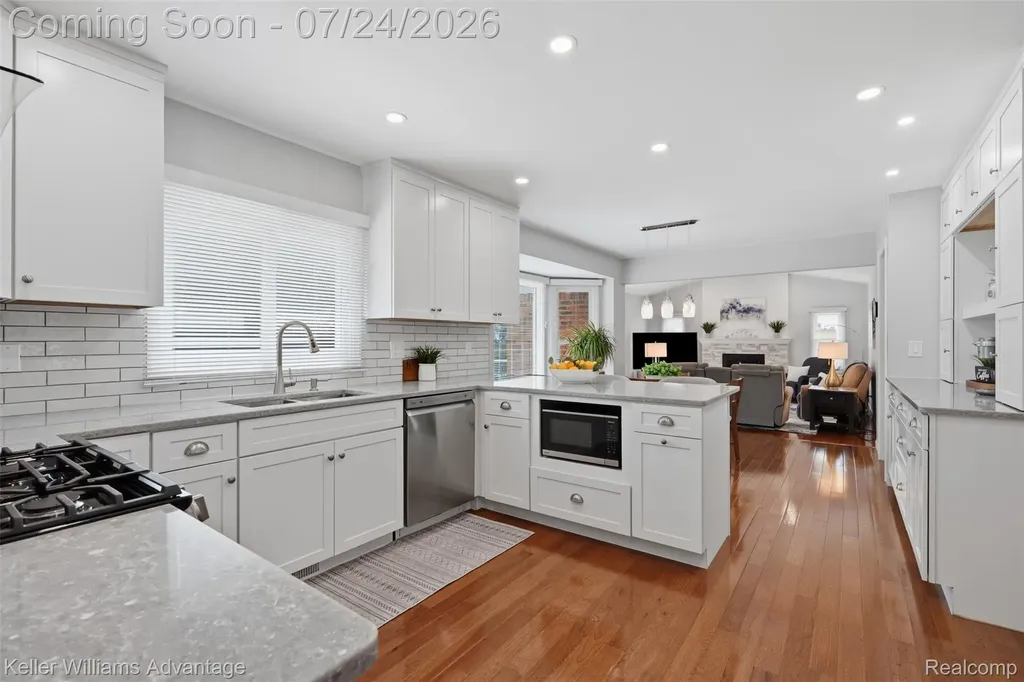 763 Banbury Court Milford Village MI 48381