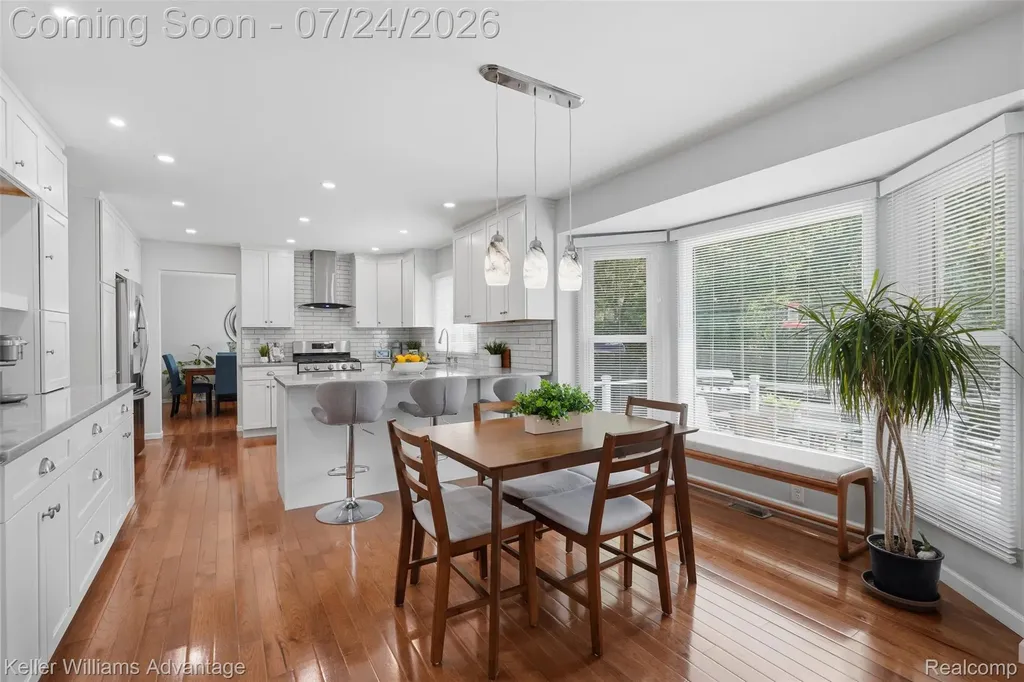 763 Banbury Court Milford Village MI 48381