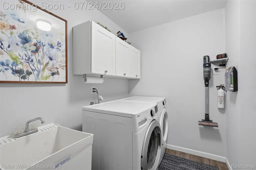 763 Banbury Court Milford Village MI 48381