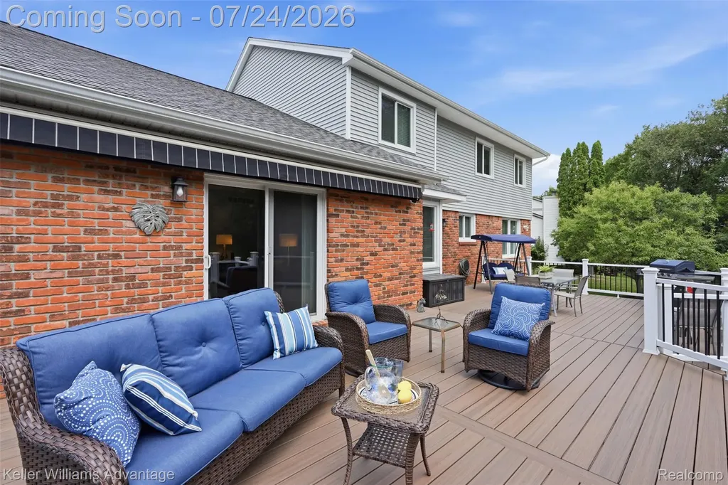 763 Banbury Court Milford Village MI 48381