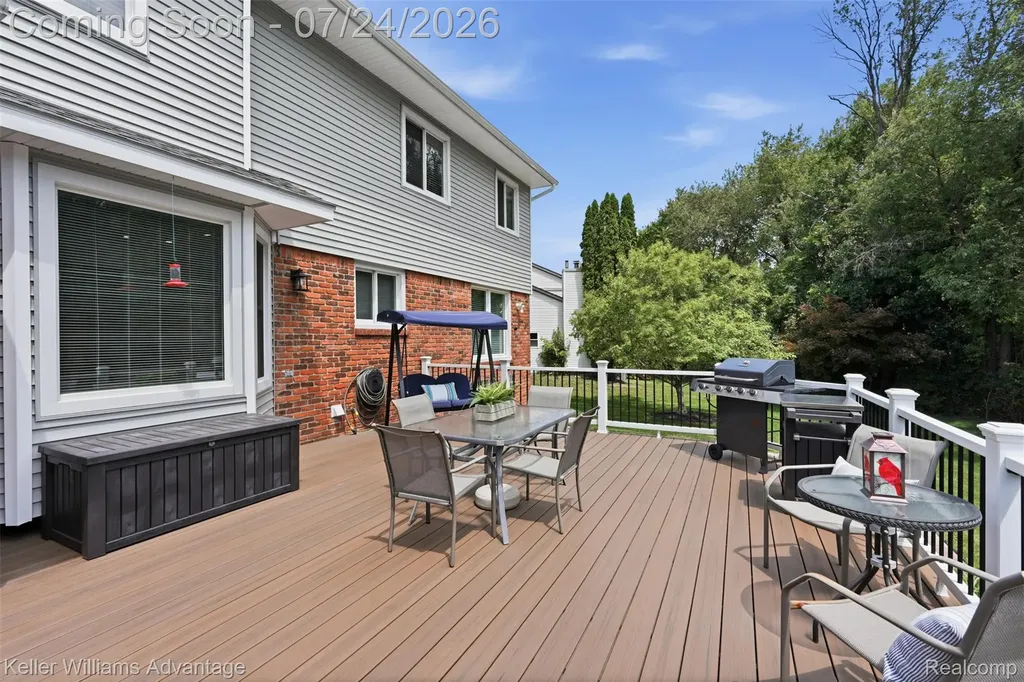 763 Banbury Court Milford Village MI 48381