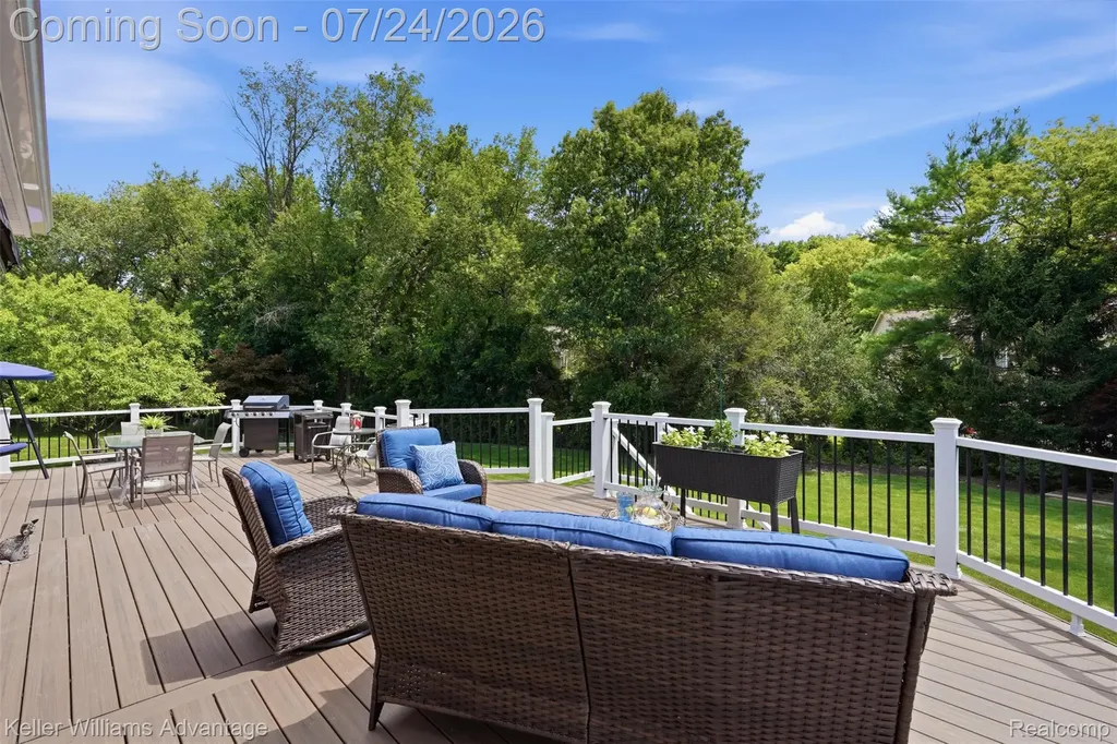 763 Banbury Court Milford Village MI 48381