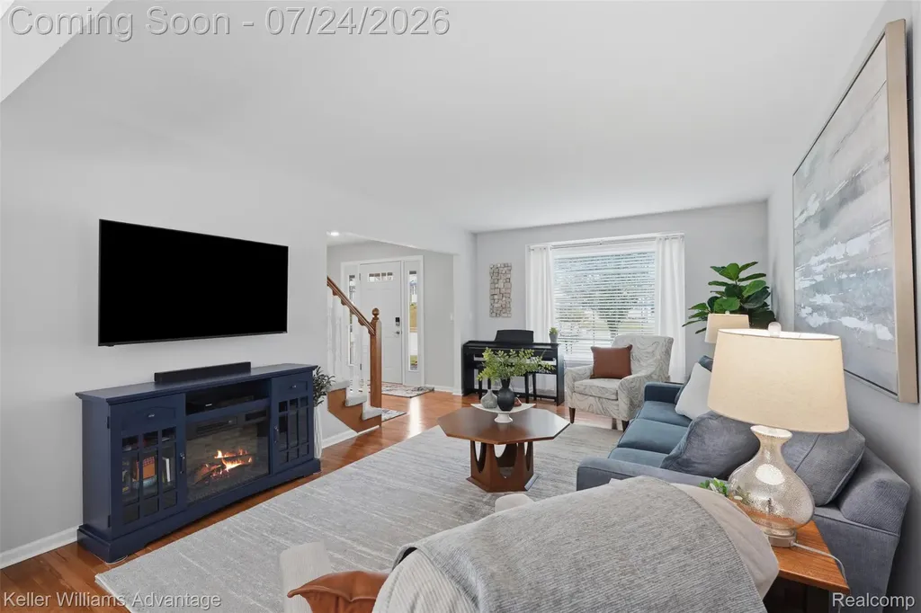 763 Banbury Court Milford Village MI 48381