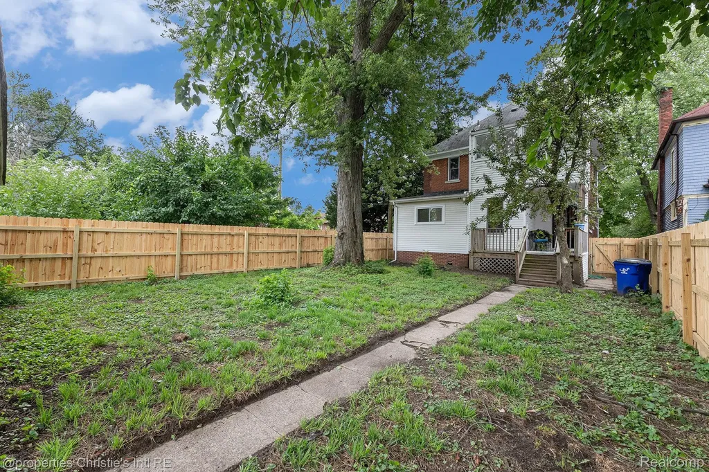 3412 Field Street Detroit City MI 48214