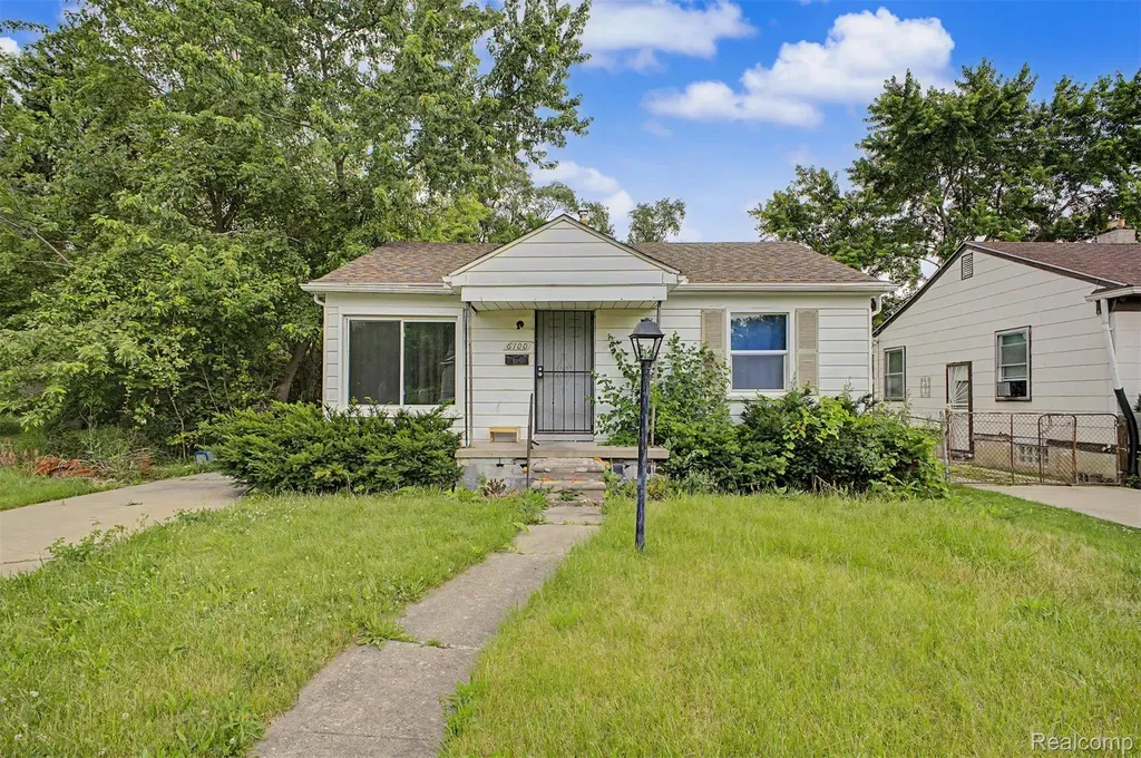 6100 Faust Avenue Detroit City MI 48228