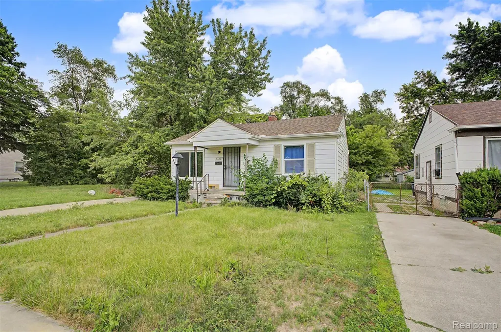 6100 Faust Avenue Detroit City MI 48228