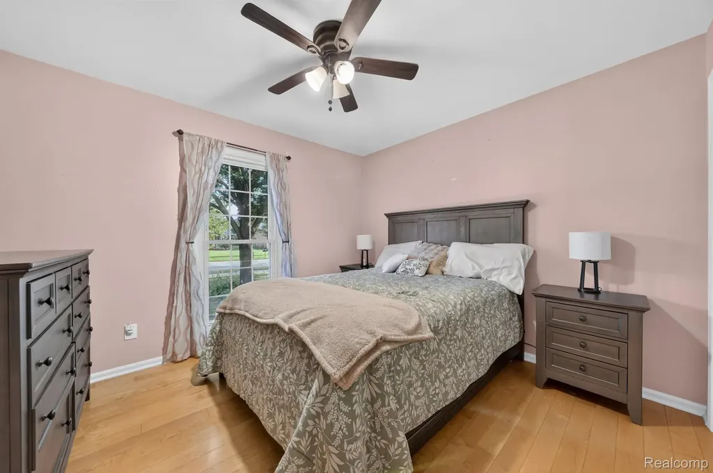 3712 Seney Drive Orion Charter Township MI 48360