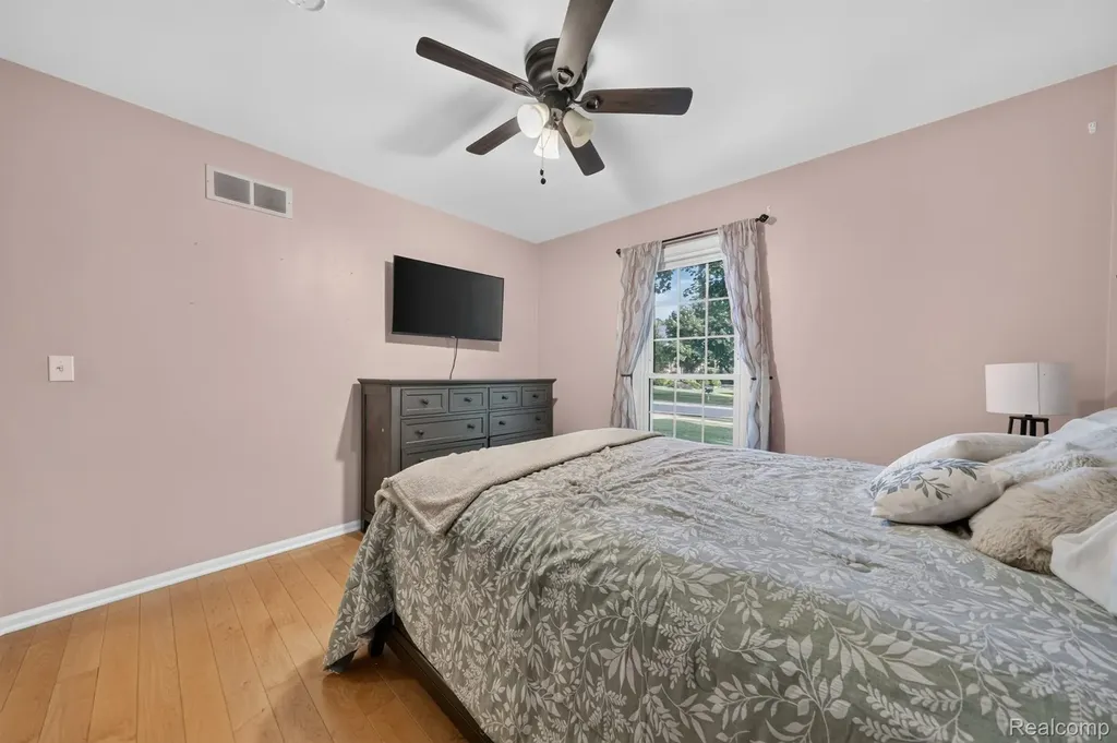 3712 Seney Drive Orion Charter Township MI 48360