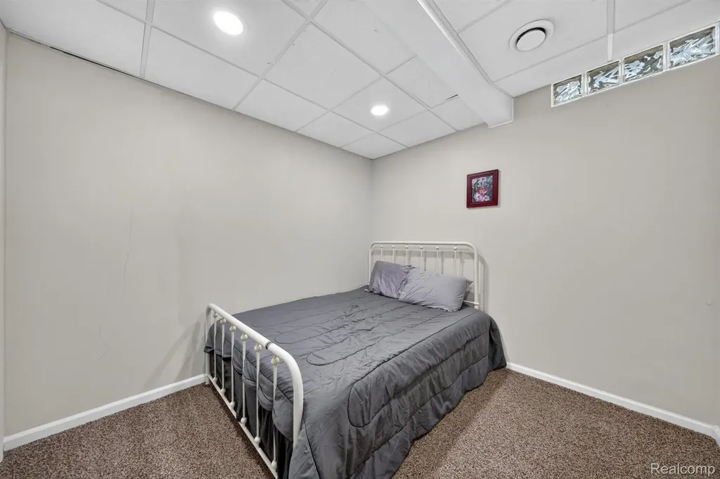 3712 Seney Drive Orion Charter Township MI 48360
