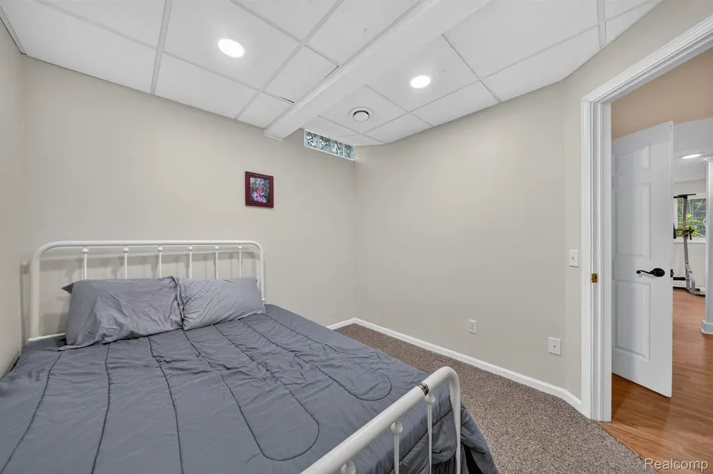 3712 Seney Drive Orion Charter Township MI 48360