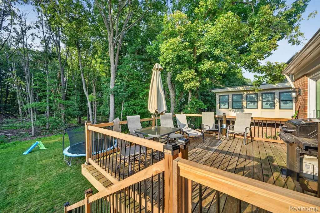 3712 Seney Drive Orion Charter Township MI 48360
