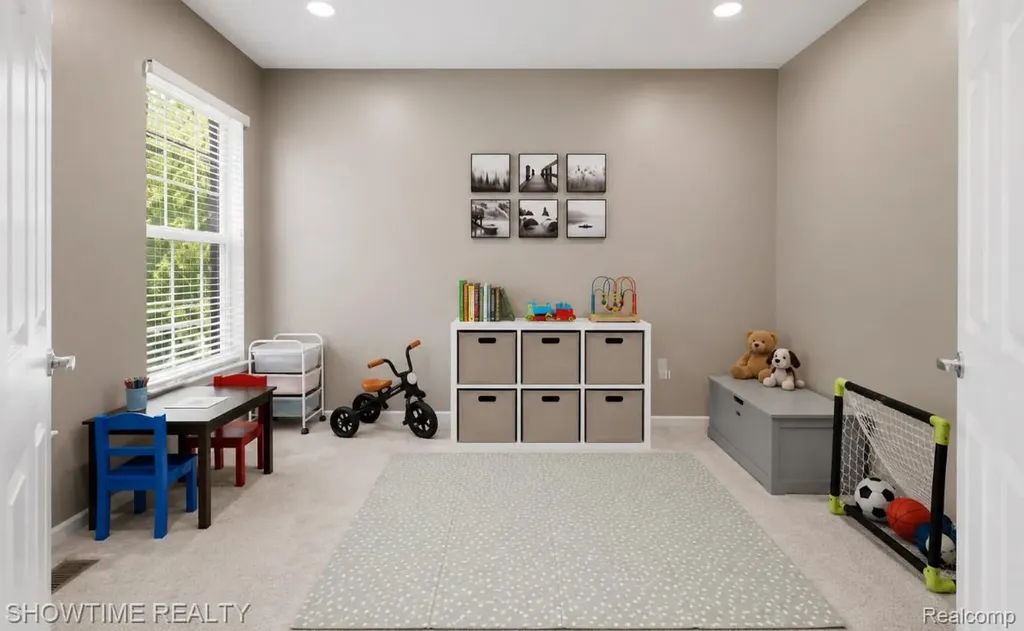 7386 Tottenham Shelby Charter Township MI 48317