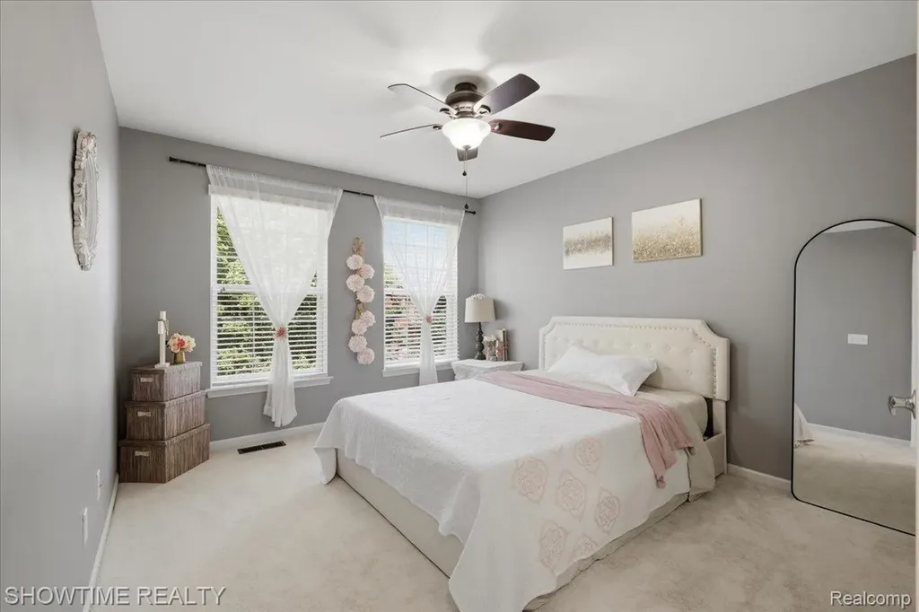 7386 Tottenham Shelby Charter Township MI 48317