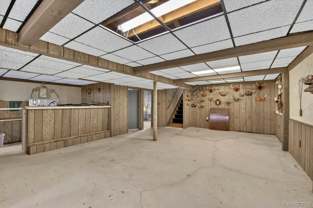 27241 Evelyn Avenue Brownstown Charter Township MI 48183
