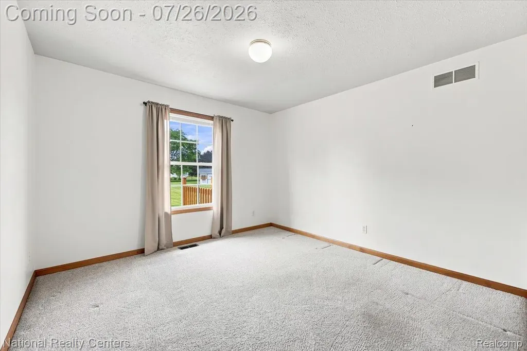 10844 Mackinaw Trail Handy Township MI 48836