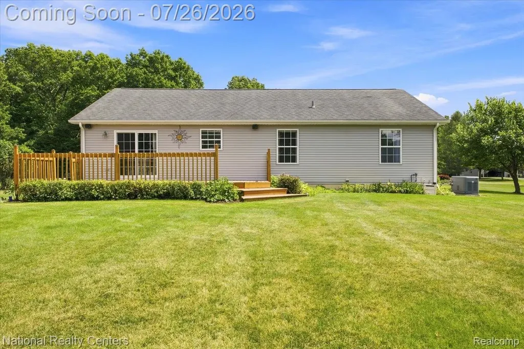 10844 Mackinaw Trail Handy Township MI 48836