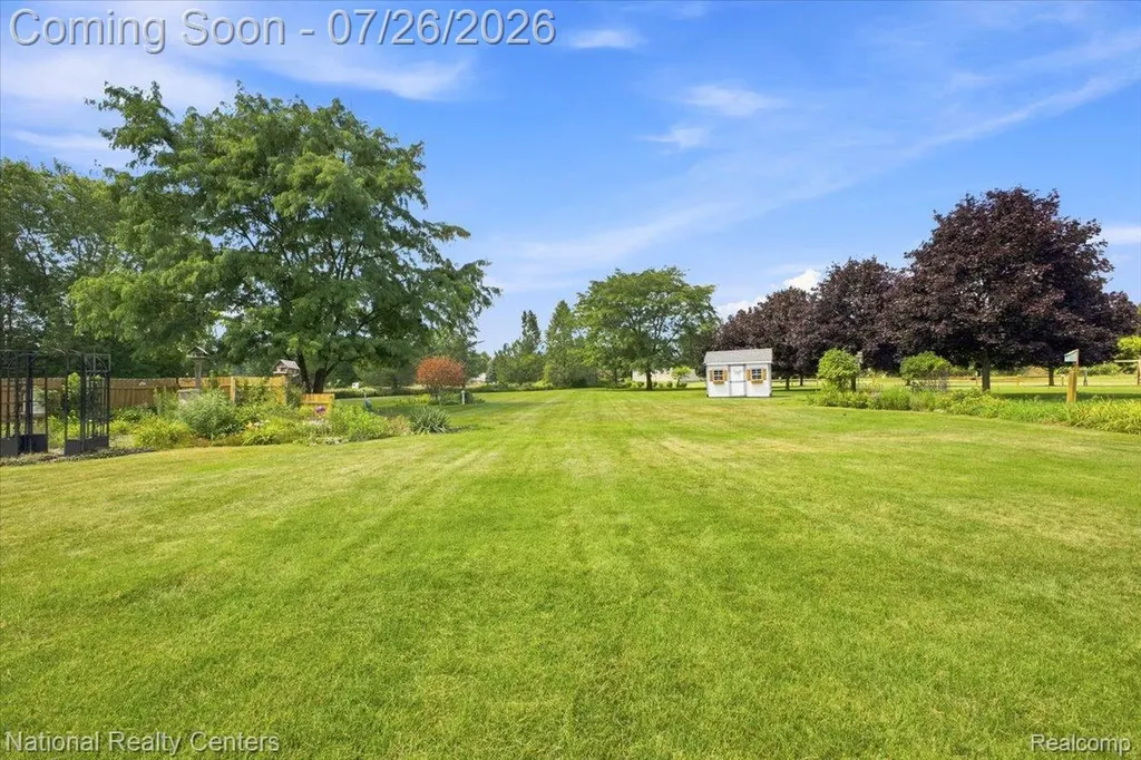 10844 Mackinaw Trail Handy Township MI 48836