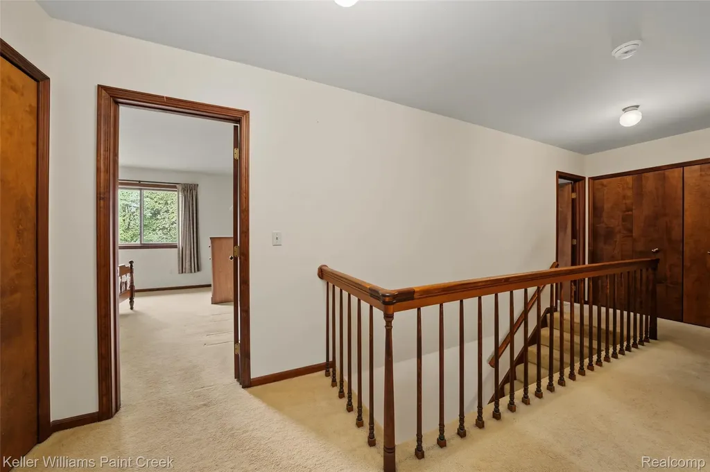 1077 Maple Leaf Drive Rochester Hills City MI 48309
