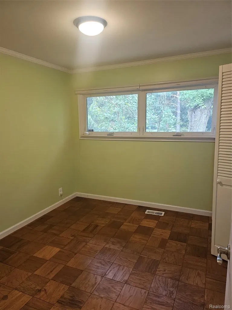 7171 Merrybrook Street West Bloomfield Charter Township MI 48322