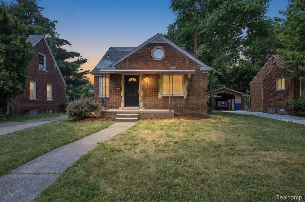 5053 Hereford Street Detroit City MI 48224