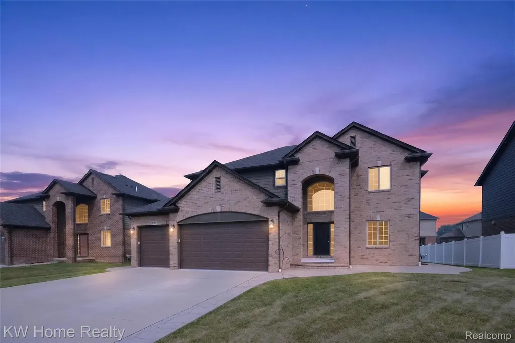 36188 English Drive Sterling Heights City MI 48310