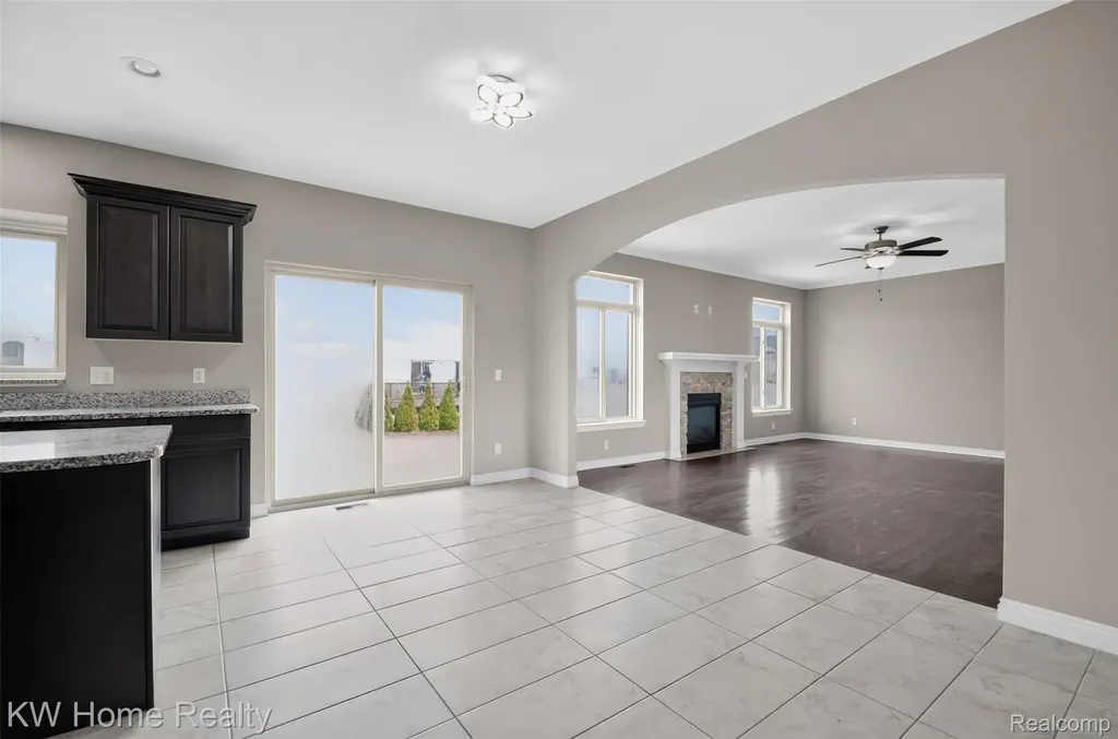 36188 English Drive Sterling Heights City MI 48310