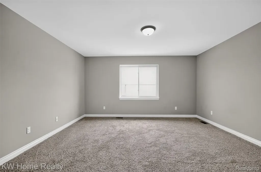 36188 English Drive Sterling Heights City MI 48310