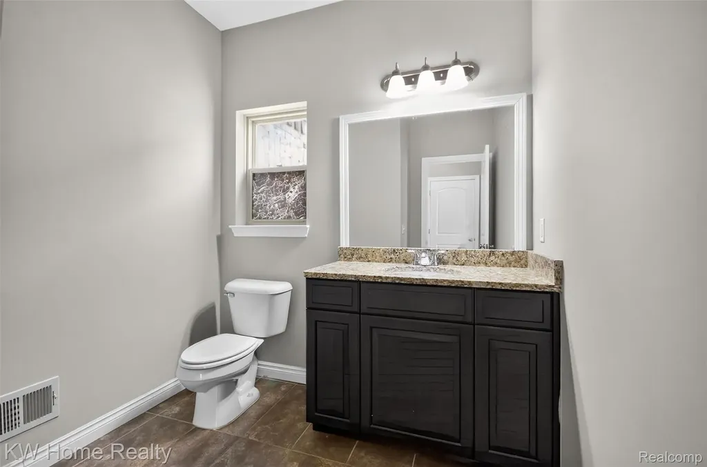 36188 English Drive Sterling Heights City MI 48310