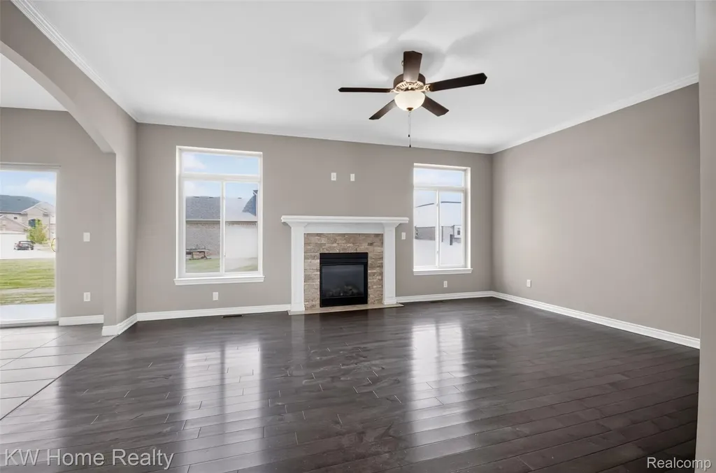 36188 English Drive Sterling Heights City MI 48310