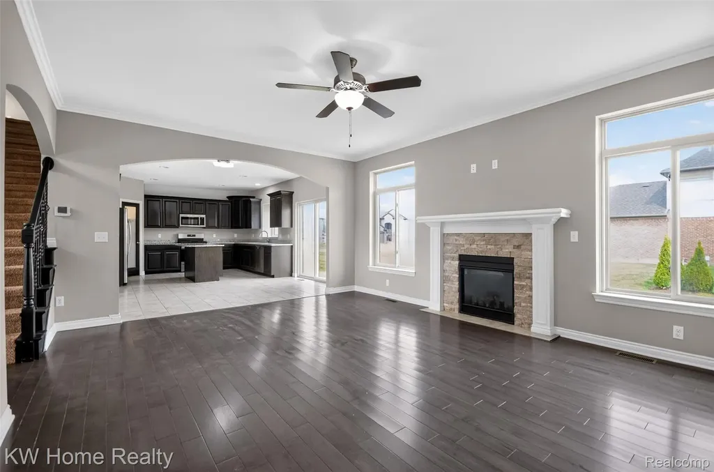 36188 English Drive Sterling Heights City MI 48310