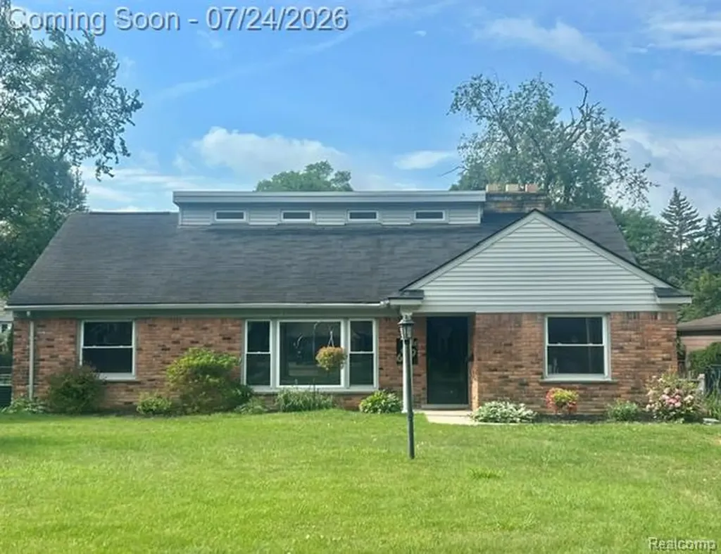 619 Lexington Boulevard Royal Oak City MI 48073