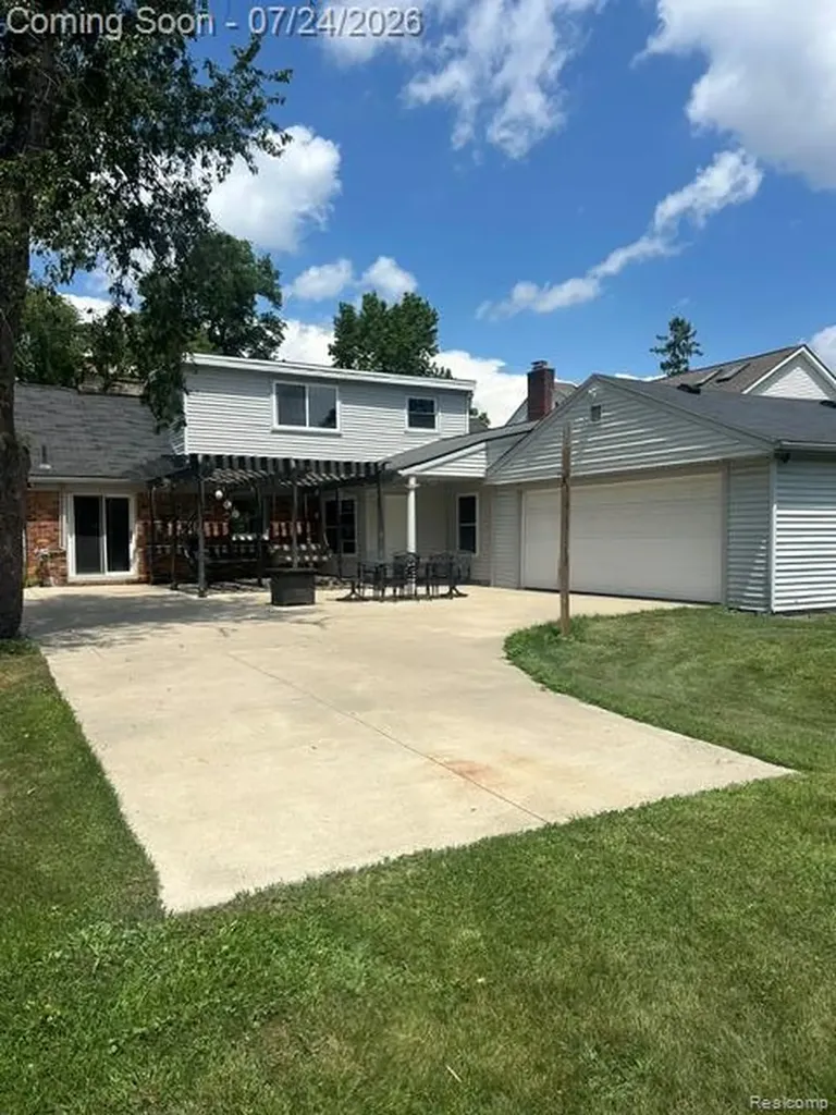 619 Lexington Boulevard Royal Oak City MI 48073